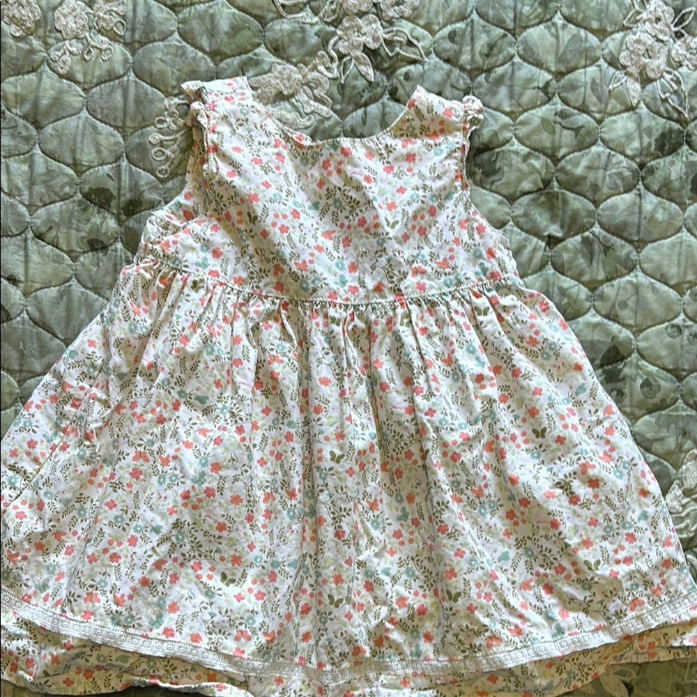 GAP White Smocked Sundress Sleeveless Casual baby girl clothes